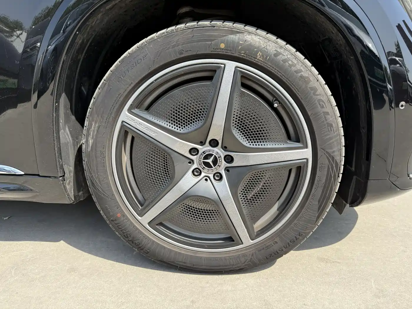 Mercedes-Benz EQS SUV 2023 450 4MATIC Pioneer Edition фото 15