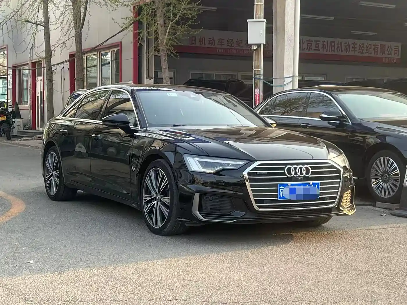 Audi A6L 2020 55 TFSI quattro Exclusive Dynamic фото 3