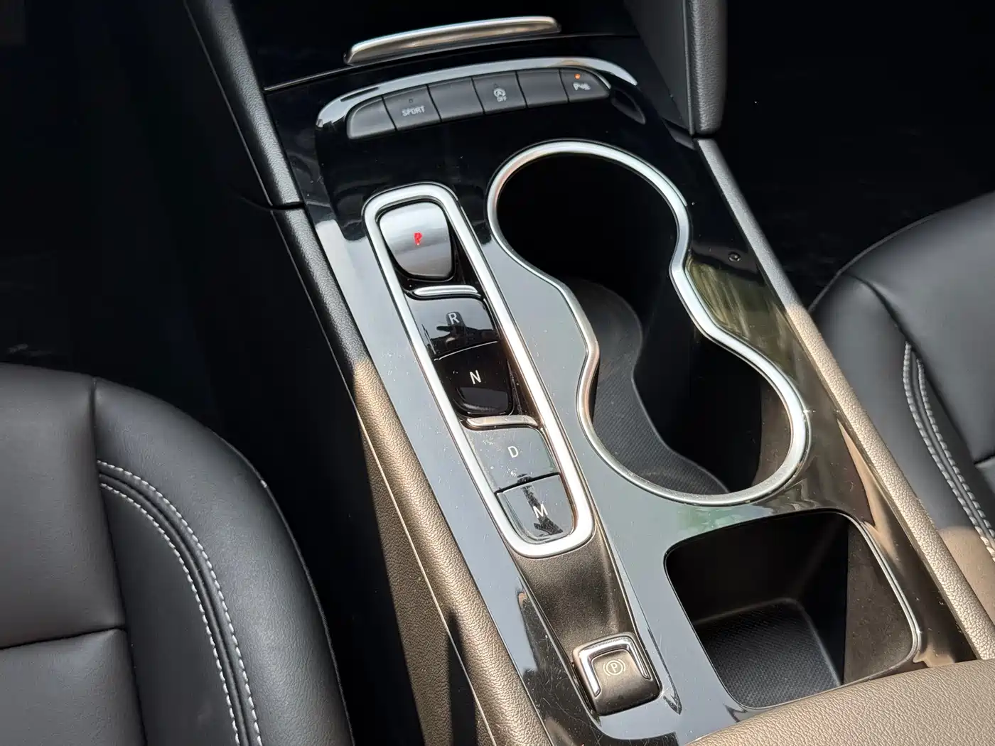Buick Regal 2024 25T Ultra Comfort Edition фото 20
