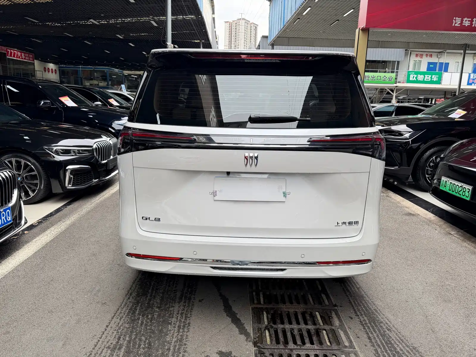 Фото 4 - Buick GL8