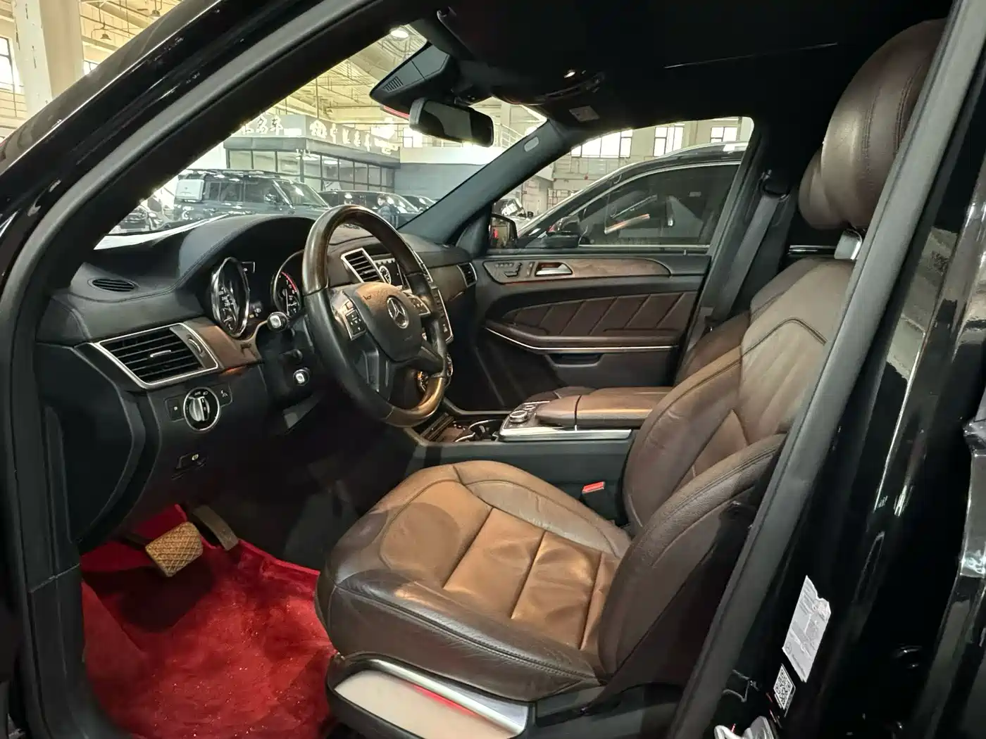 Mercedes-Benz GL-Class 2015 GL 500 4MATIC фото 4