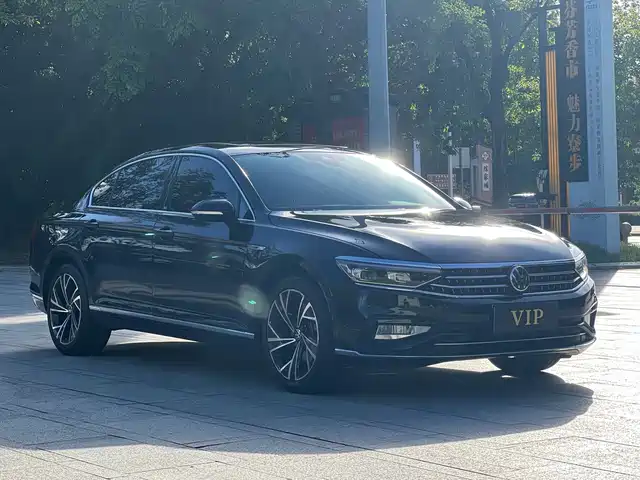 Volkswagen Magotan 2020 380TSI DSG Luxury — фото 5