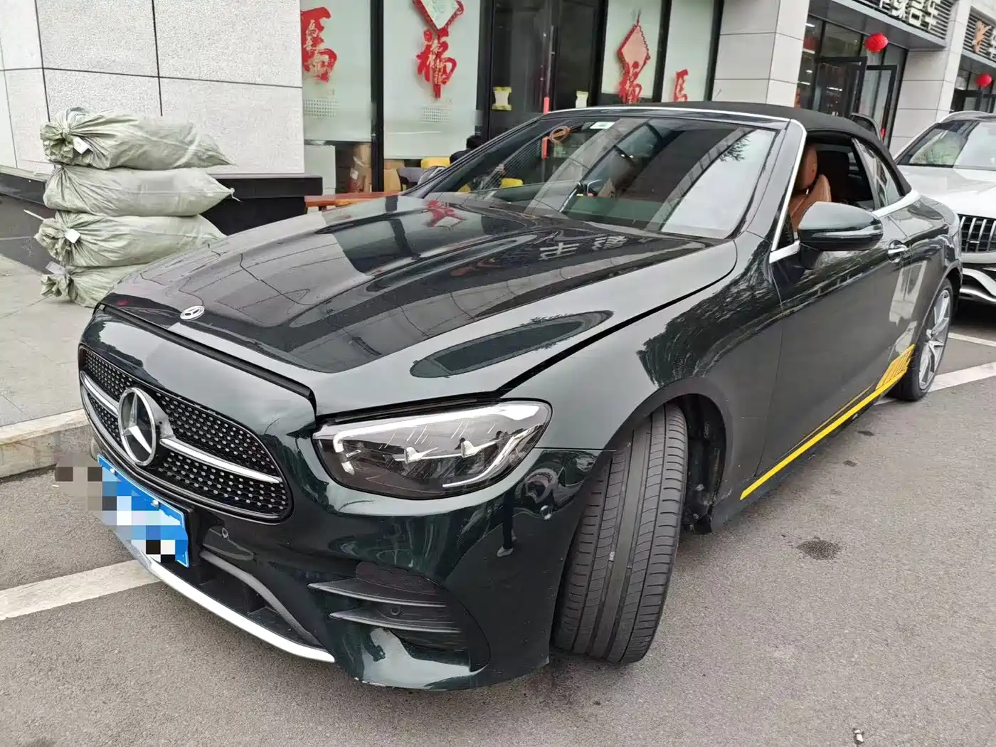 MERCEDES-BENZ E CLASS