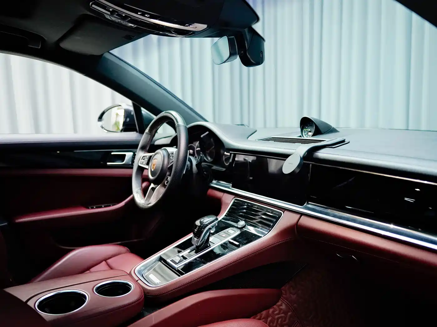 PORSCHE PANAMERA NEW ENERGY