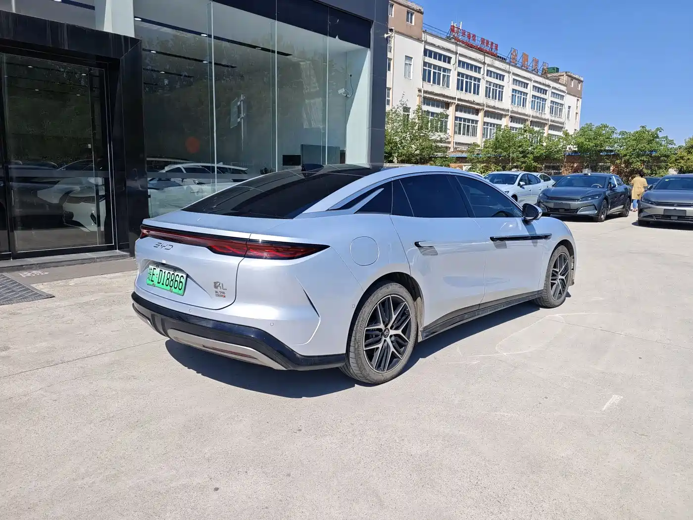 BYD Han L 2025 EV AWD LiDAR Flagship фото 5
