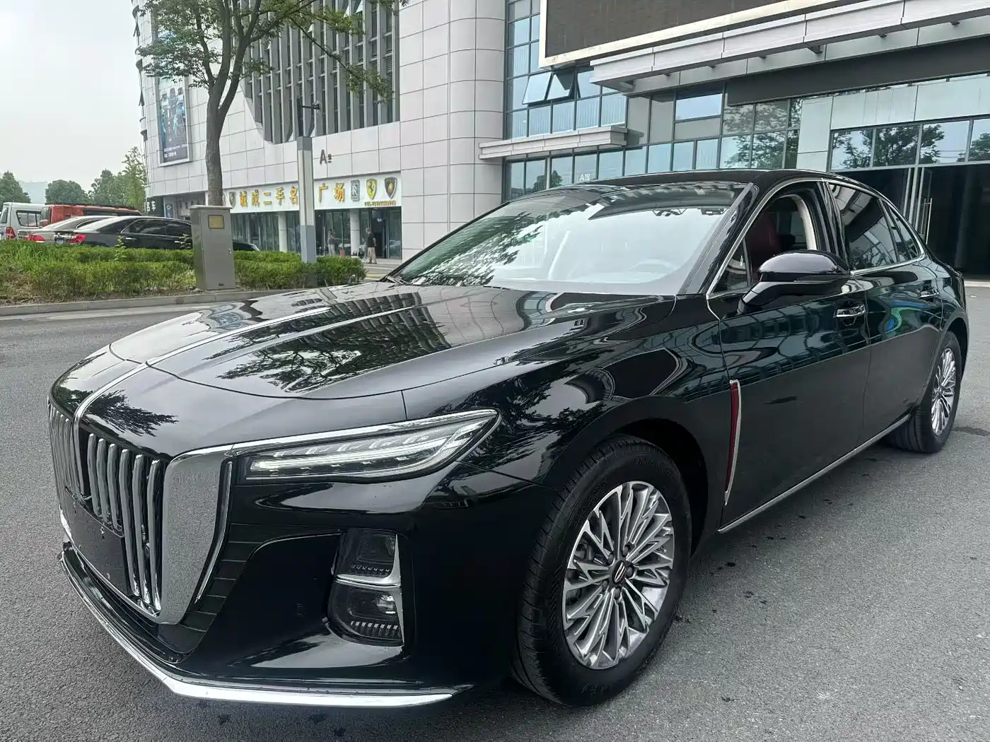 Hongqi H5 2024 1.5T DCT Smart Connect Flag Rhythm Edition