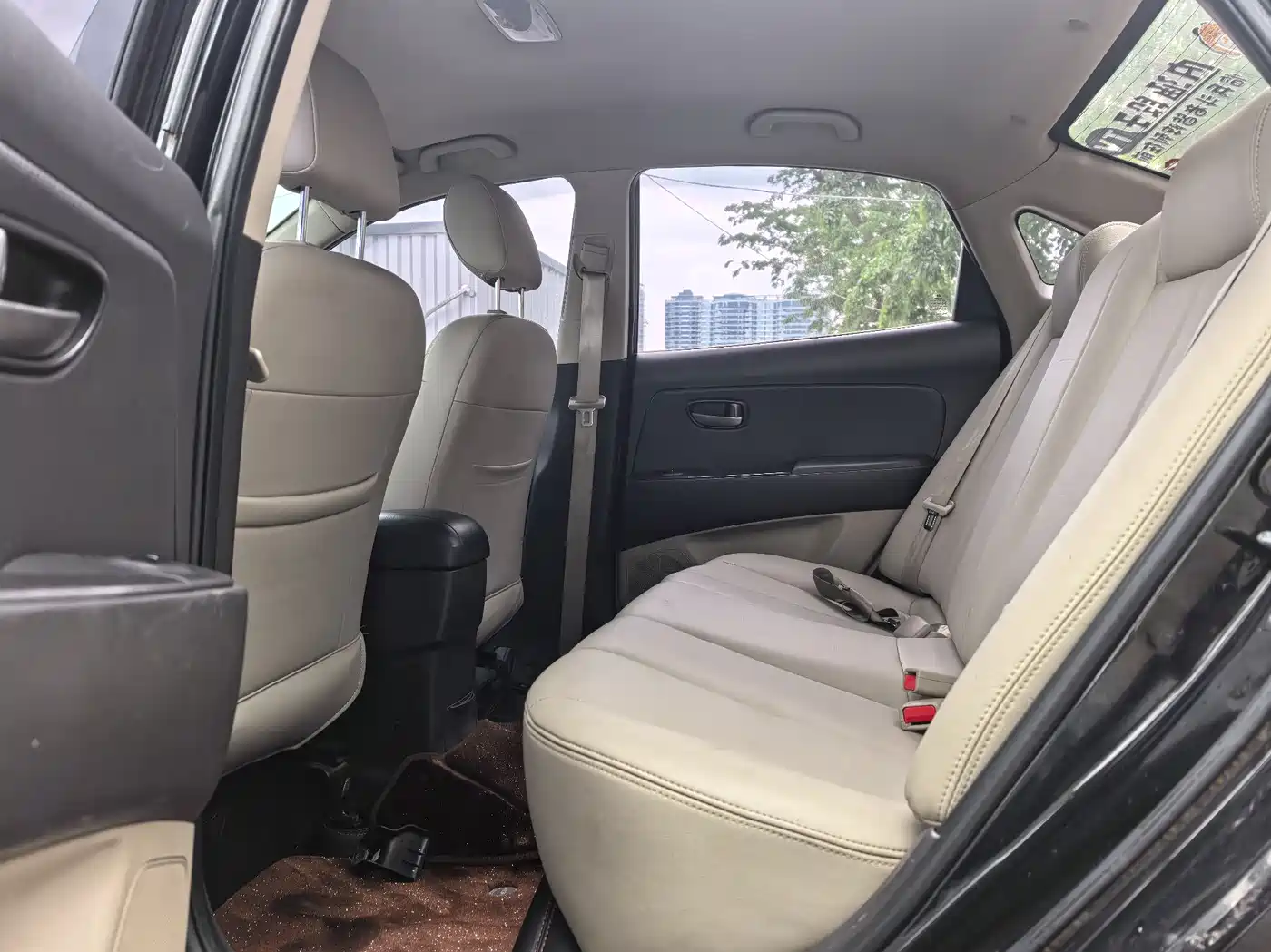 Hyundai Elantra 2011 1.6L Manual Comfort фото 16