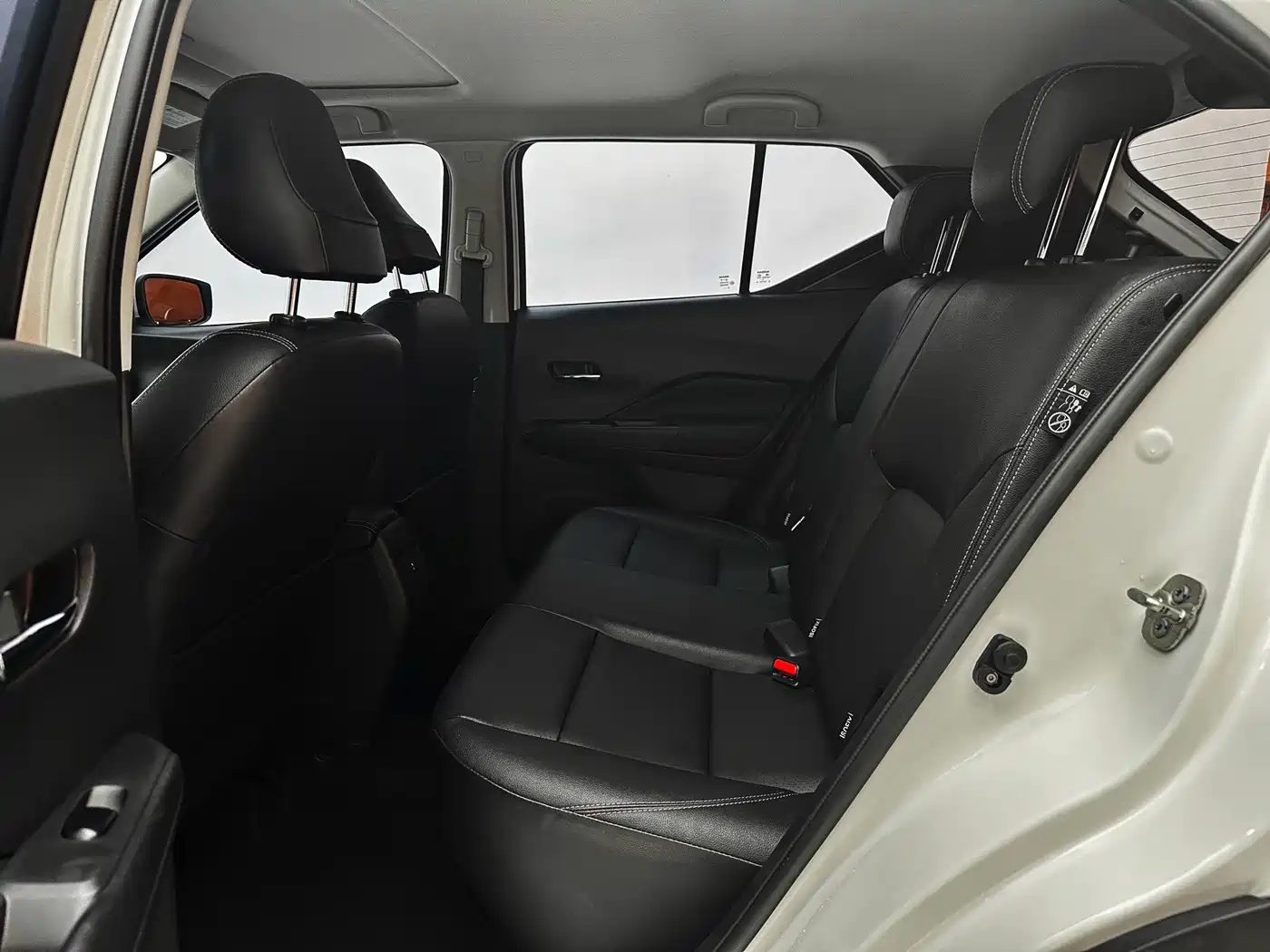 Nissan Kicks 2024 2023 Model Spirited 1.5L Ultimate Dynamic Luxury Edition