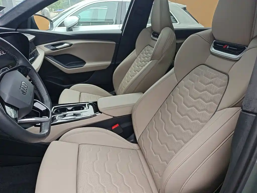Audi Q6L e-tron 2026 2025 Model Pioneer Edition