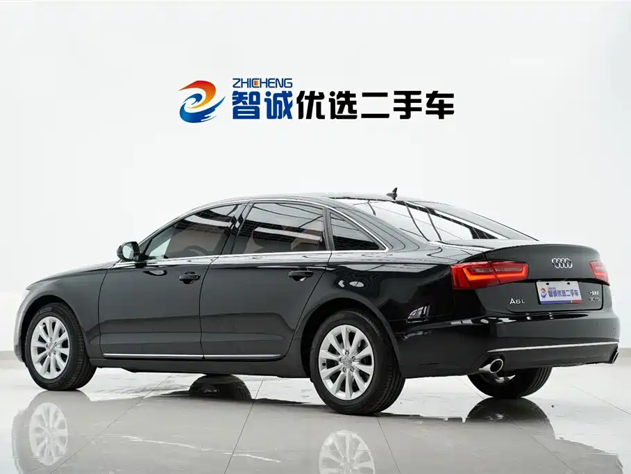 Audi A6L 2012 30 FSI Luxury фото 36