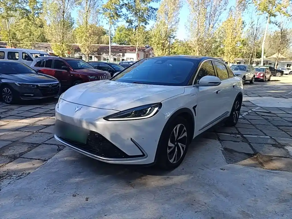 Photo 1 - ARCFOX Alpha S
