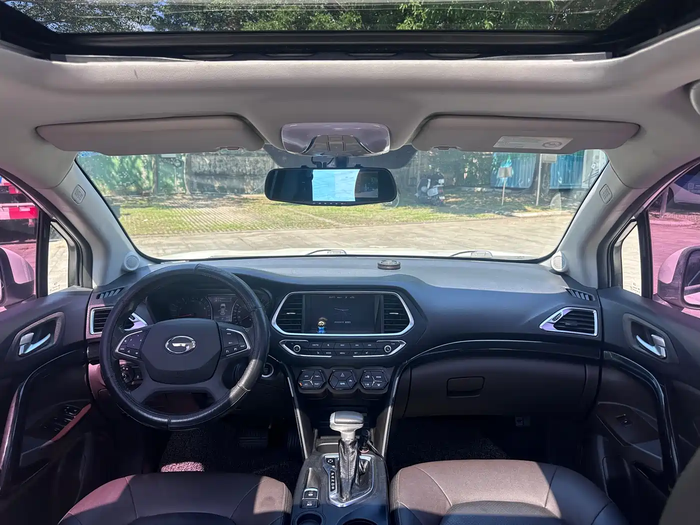 GAC Trumpchi Trumpchi GS4 2016 235T G-DCT Luxury Edition фото 5