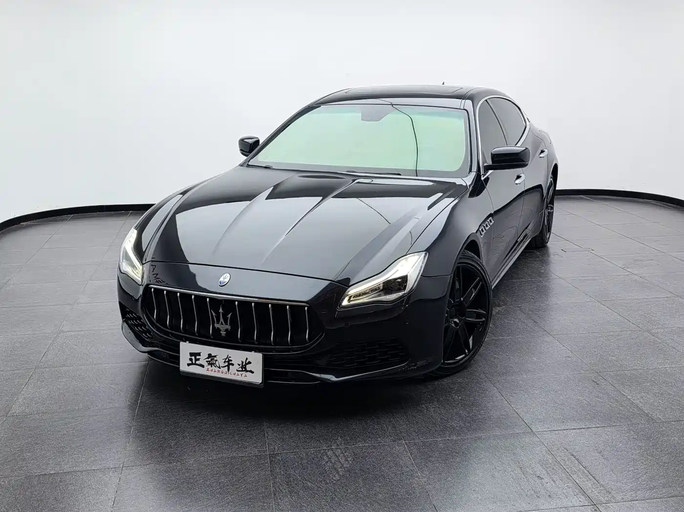 Maserati Quattroporte 2013 — пригон из Китая