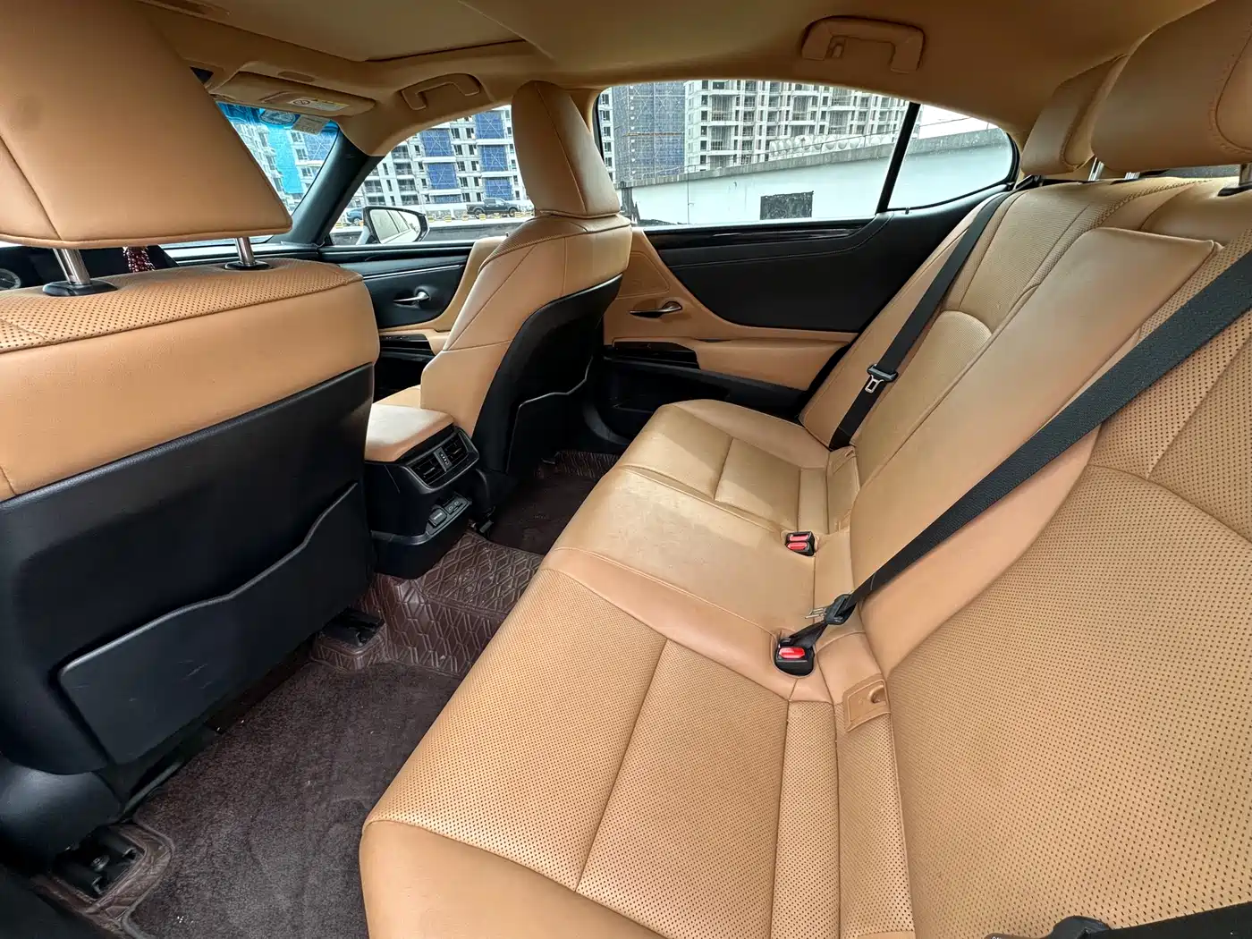 Lexus ES 2021 260 Excellence Edition фото 7