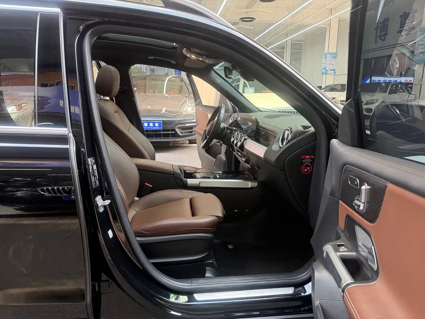 Mercedes-Benz GLB 2024 2024 GLB 220 Fashion