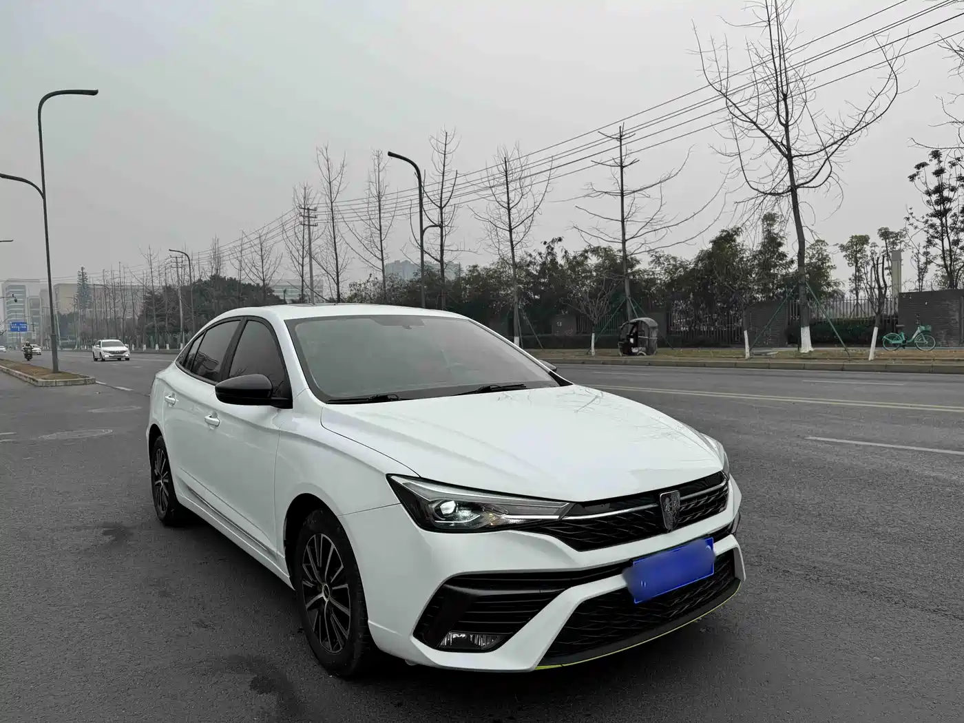 ROEWE I5