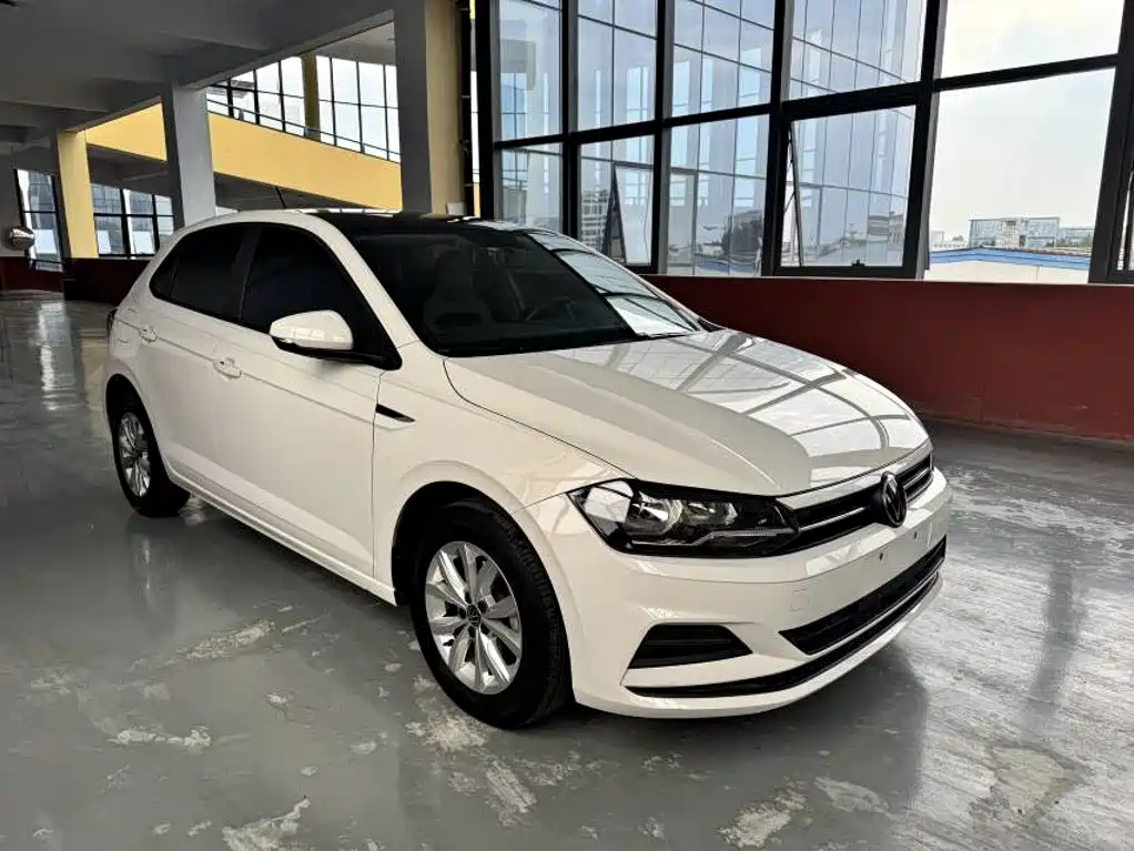 Volkswagen Polo 2022 2021 Plus 1.5L Automatic Colorful Tech Edition
