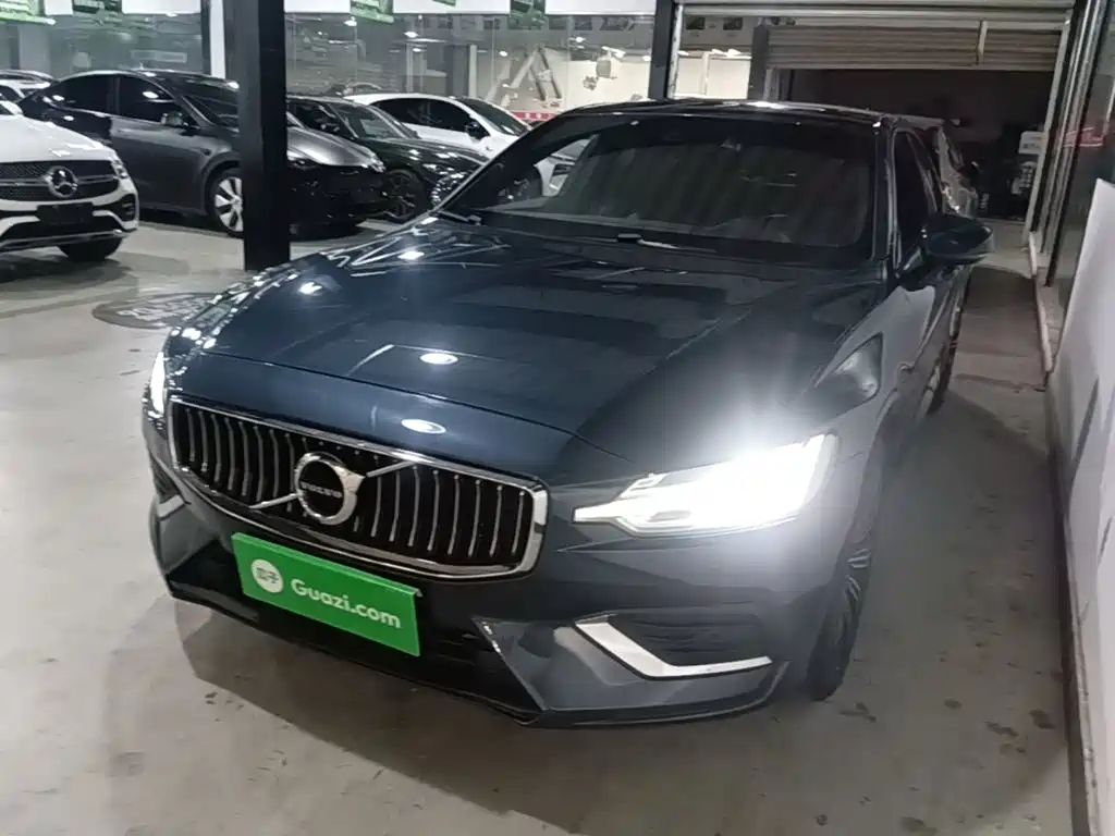 Volvo S60 2020 T4 Momentum Luxury Edition