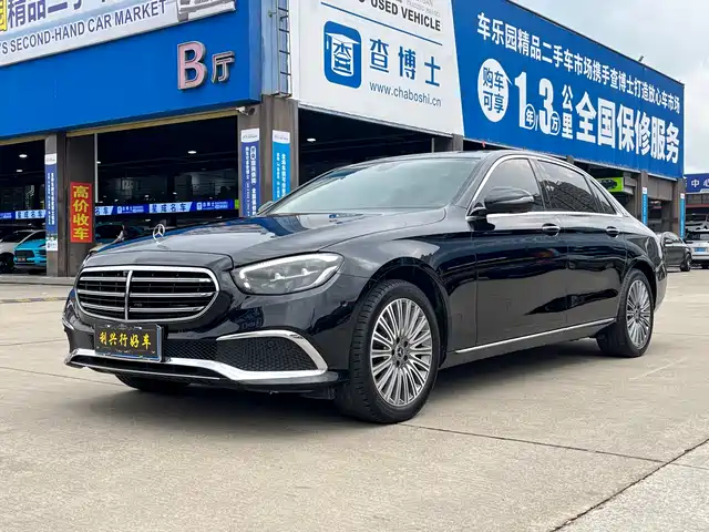 MERCEDES-BENZ E CLASS