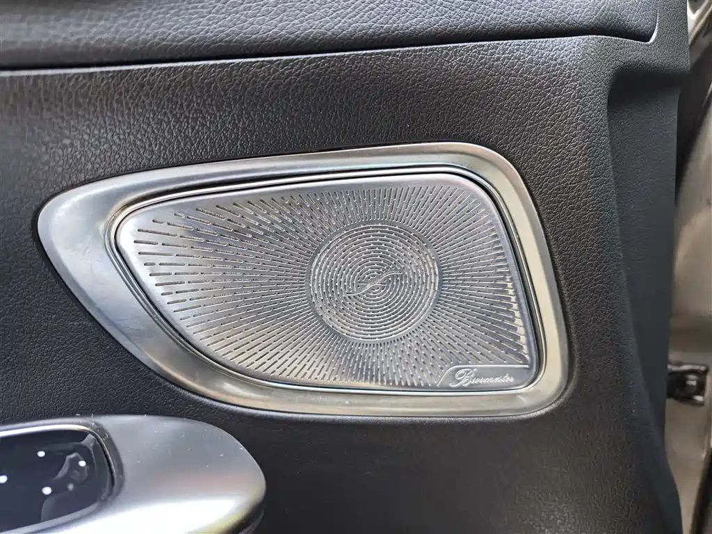 Mercedes-Benz C-Class 2024 C 260 L Sport фото 13