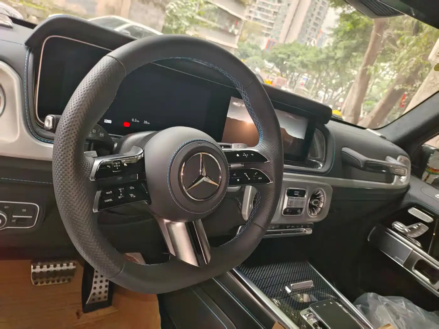Mercedes-Benz G-Class New Energy 2025 G580 Launch Special Edition фото 4