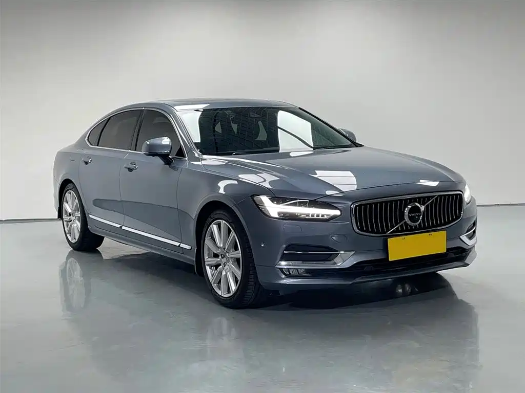 Volvo S90 2019 T5 R-Design фото 3
