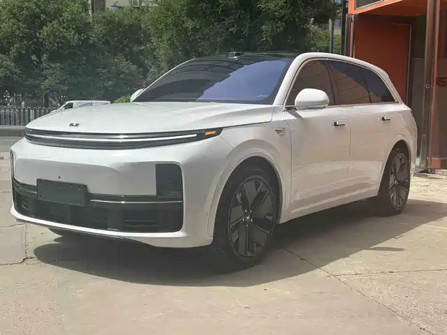 Li Auto L7 2025 Max Smart Renewal Edition