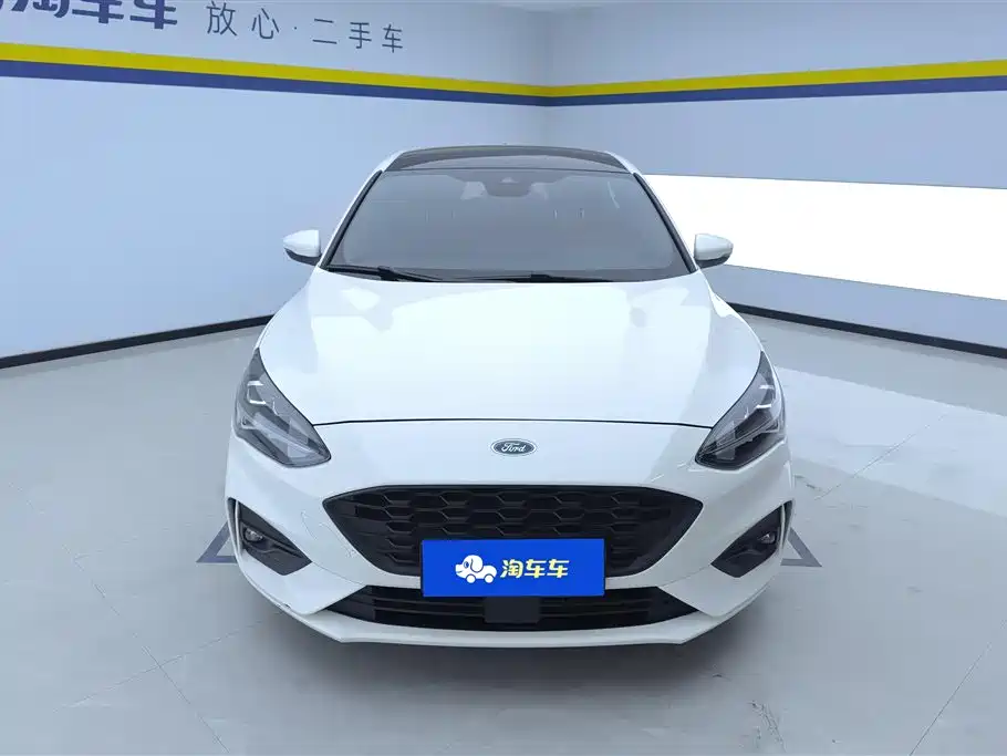 FORD FOX