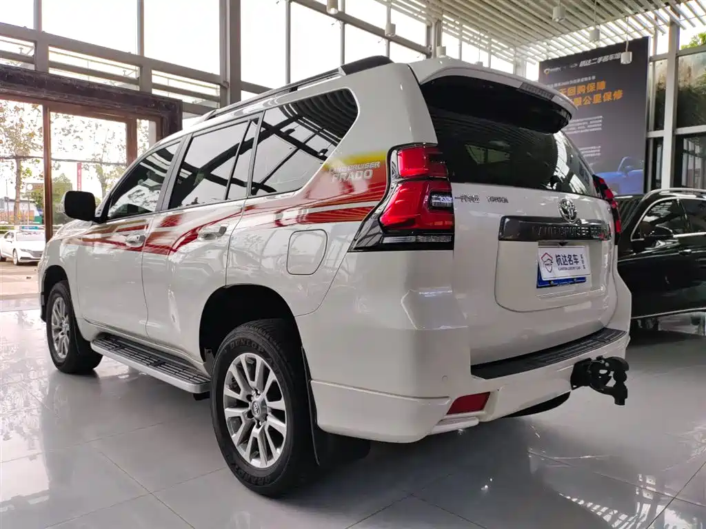 Toyota Prado 2019 3.5L Automatic TX-L Zunxiang Edition фото 4