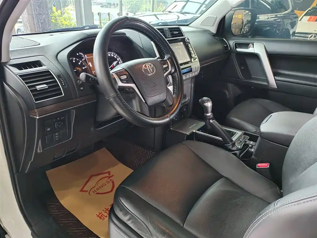 Toyota Prado 2019 3.5L Automatic TX-L Zunxiang Edition фото 7