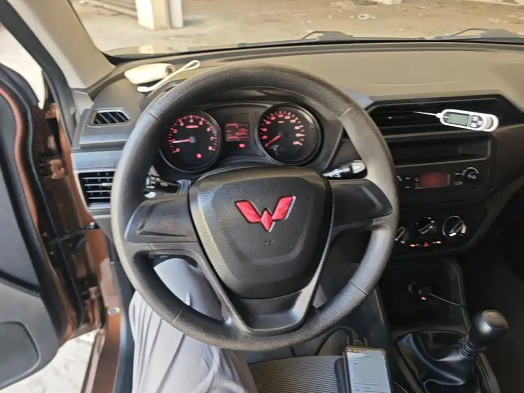 Wuling Motors Wuling Hongguang 2022 2021 1.5L S Basic LAR
