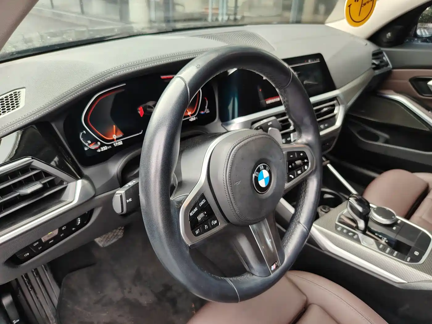 BMW 3 Series 2021 325i M Sport Night Edition фото 10