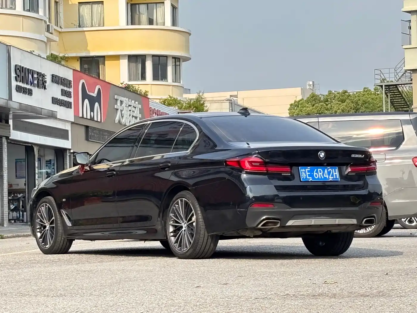 BMW 5 Series 2022 530Li Executive M Sport Package фото 5