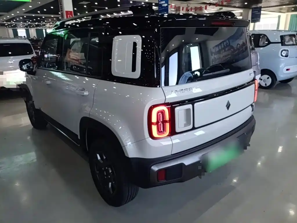 Photo 5 - Baojun Yueye Plus