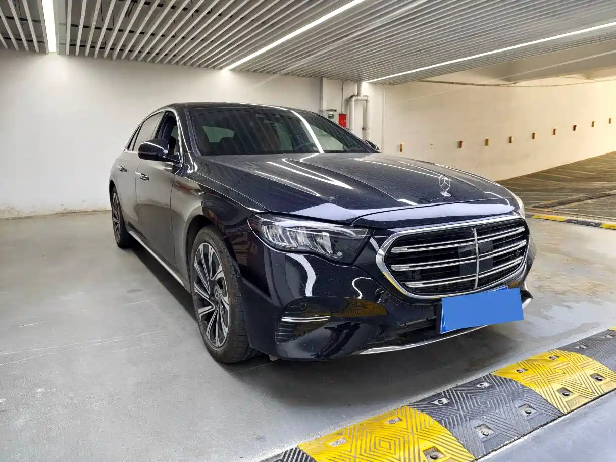Mercedes-Benz E-Class 2024 Model E 300 L Luxury фото 3