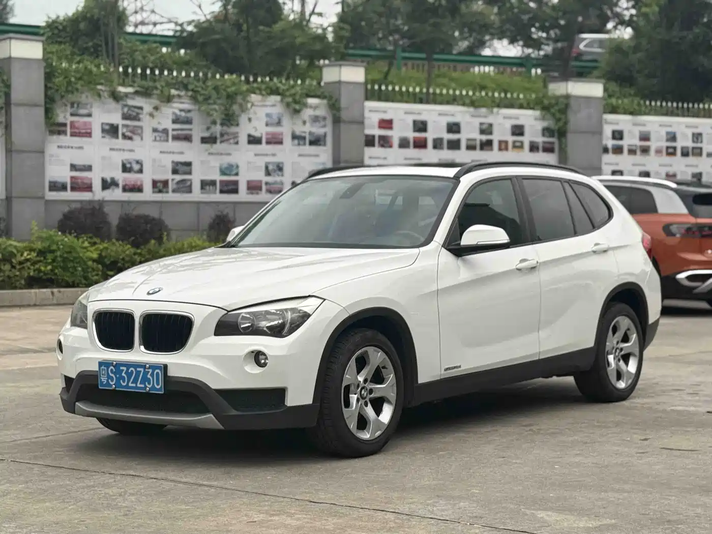 BMW X1 2013 sDrive18i Leading