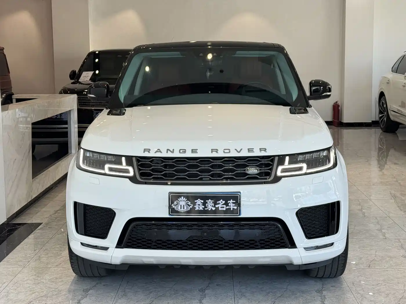Land Rover Range Rover Sport 2020 3.0 L6 HSE DYNAMIC фото 2