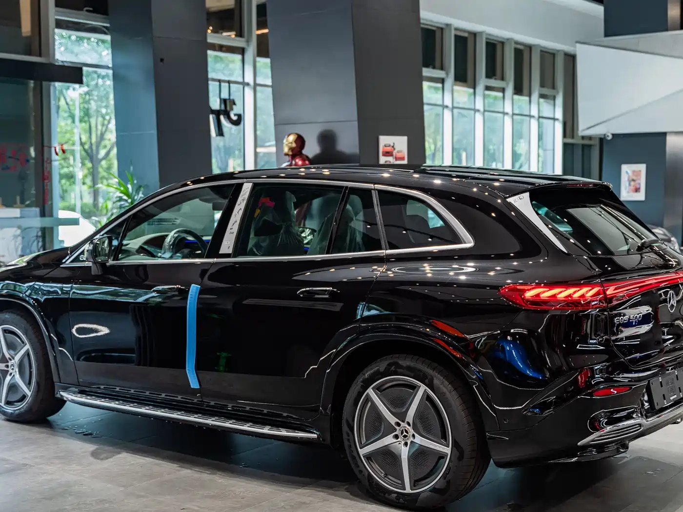 Mercedes-Benz EQS 2025 Model 500 4MATIC фото 10