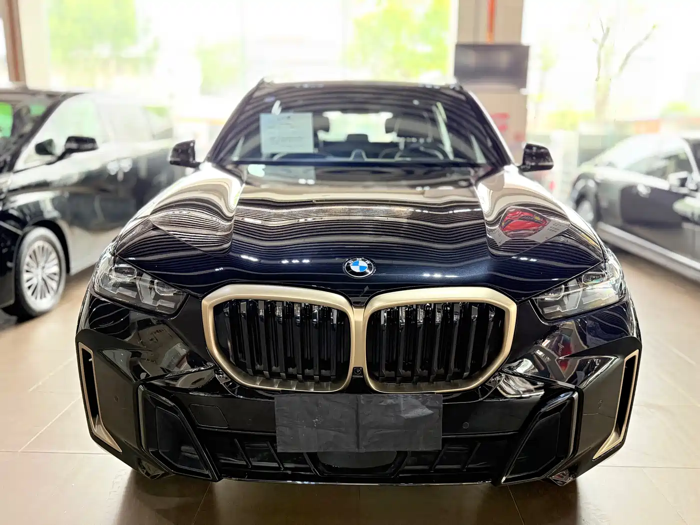 BMW X5 2024 xDrive 40Li Exclusive Black Flame Limited Edition фото 2