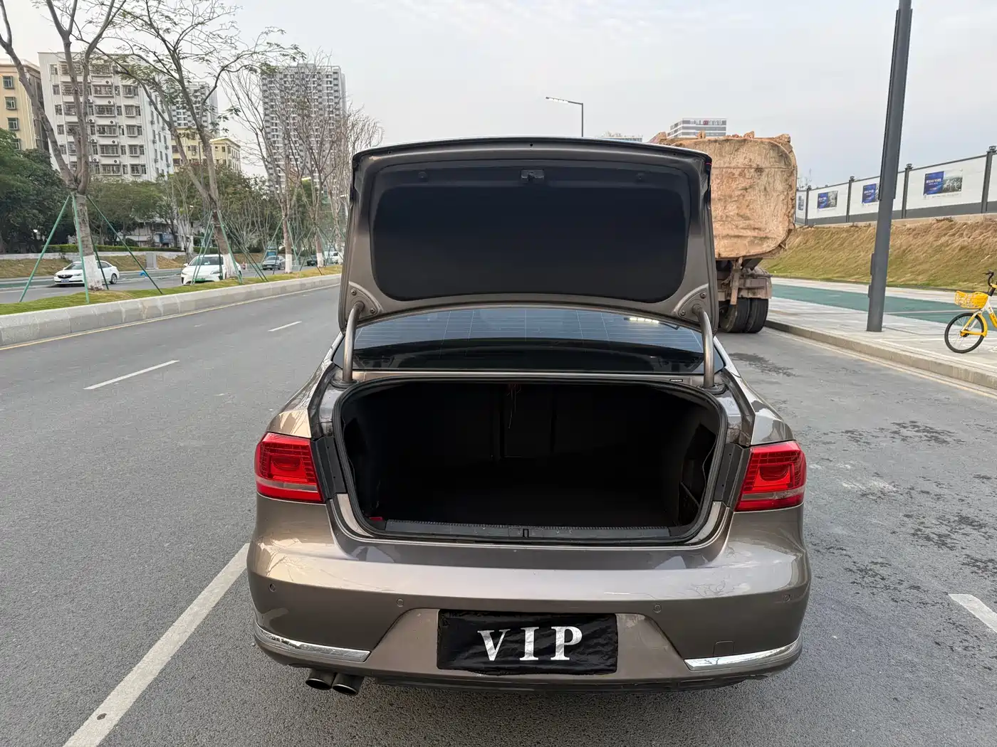 Volkswagen Magotan 2015 1.8TSI Luxury фото 13