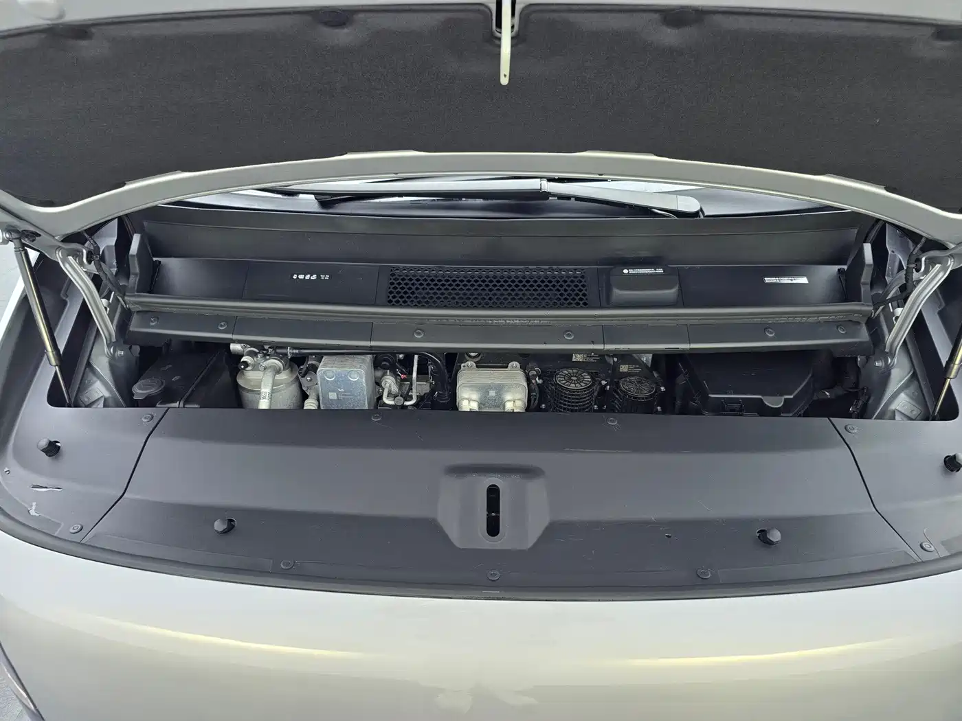 Li Auto MEGA 2024 2024 Ultra