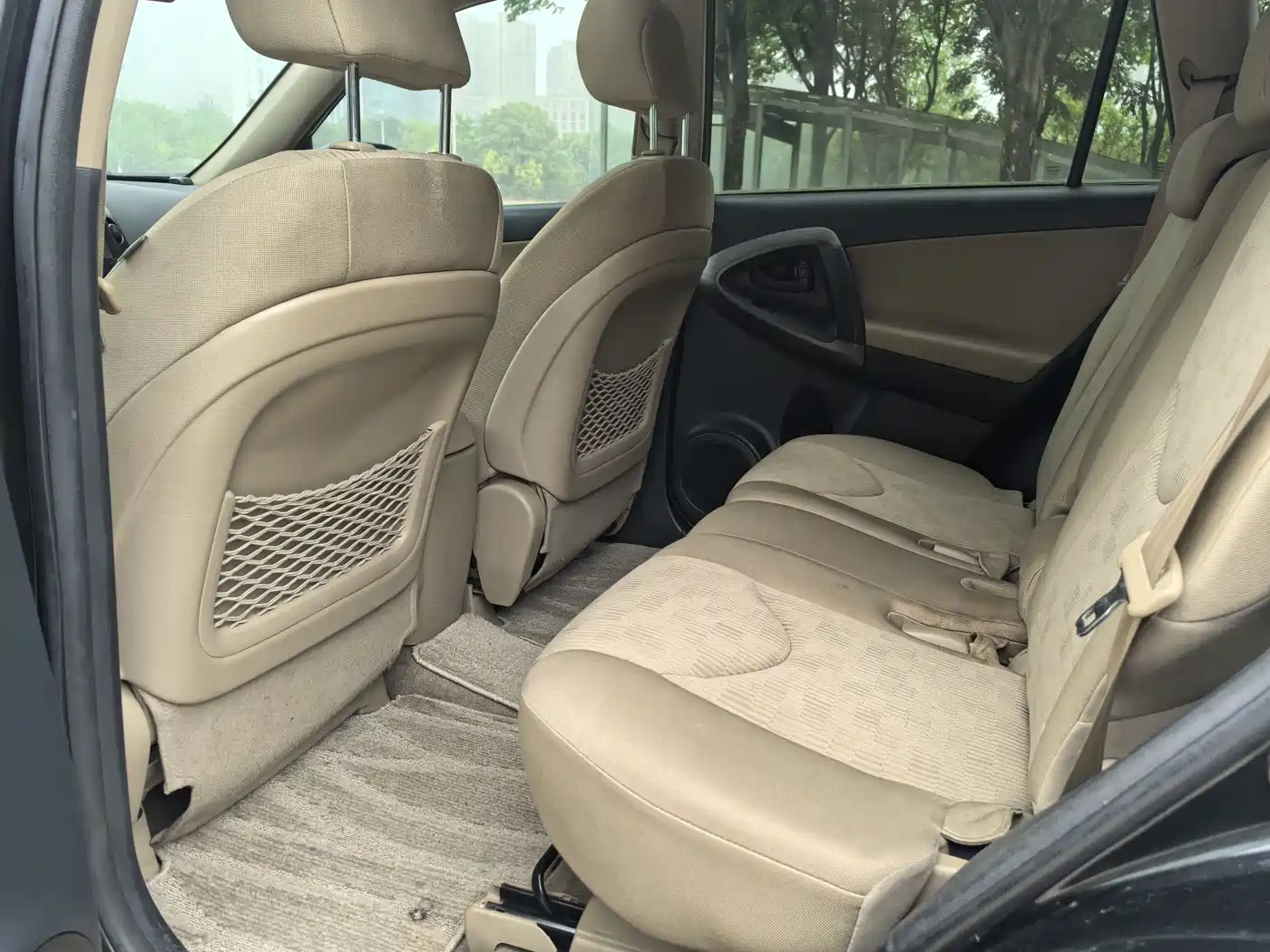 Toyota RAV4 Rongfang 2012 Styling Edition 2.0L Automatic 4WD фото 9