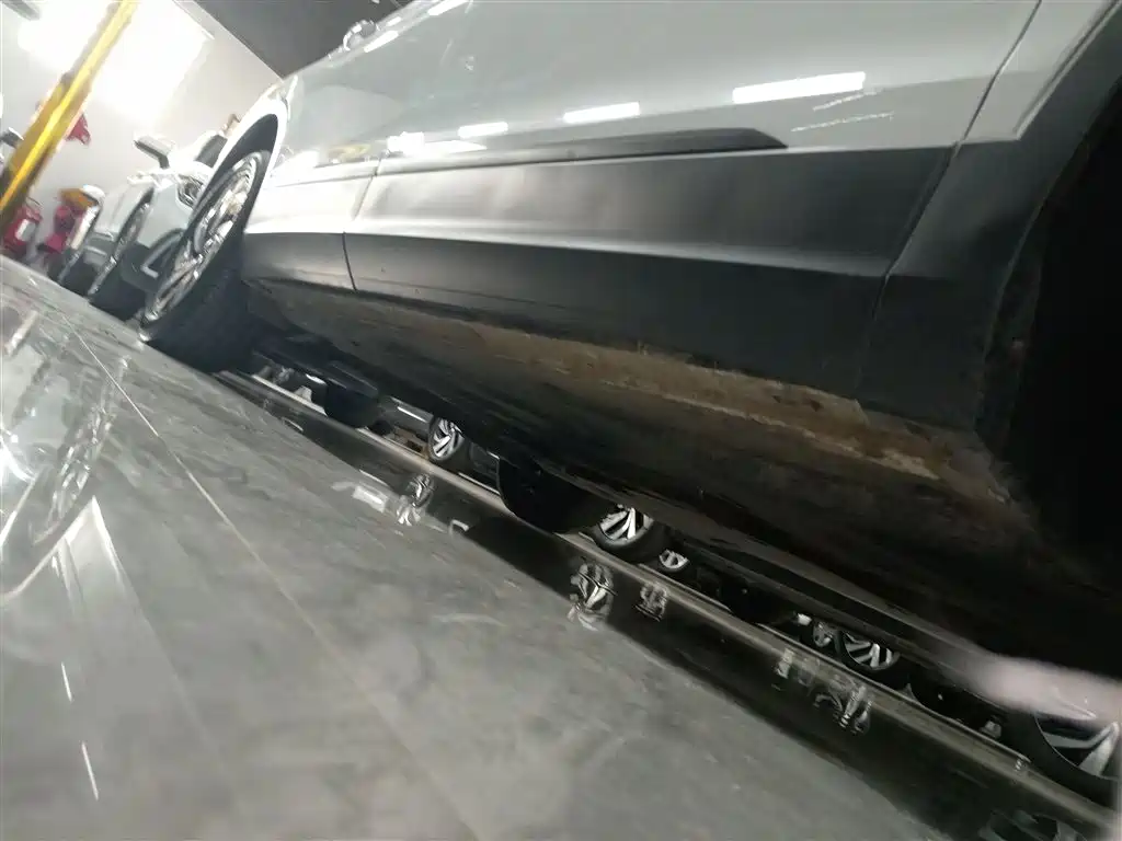 Volkswagen Tiguan L 2023 330TSI Auto 2WD Comfort Edition фото 20