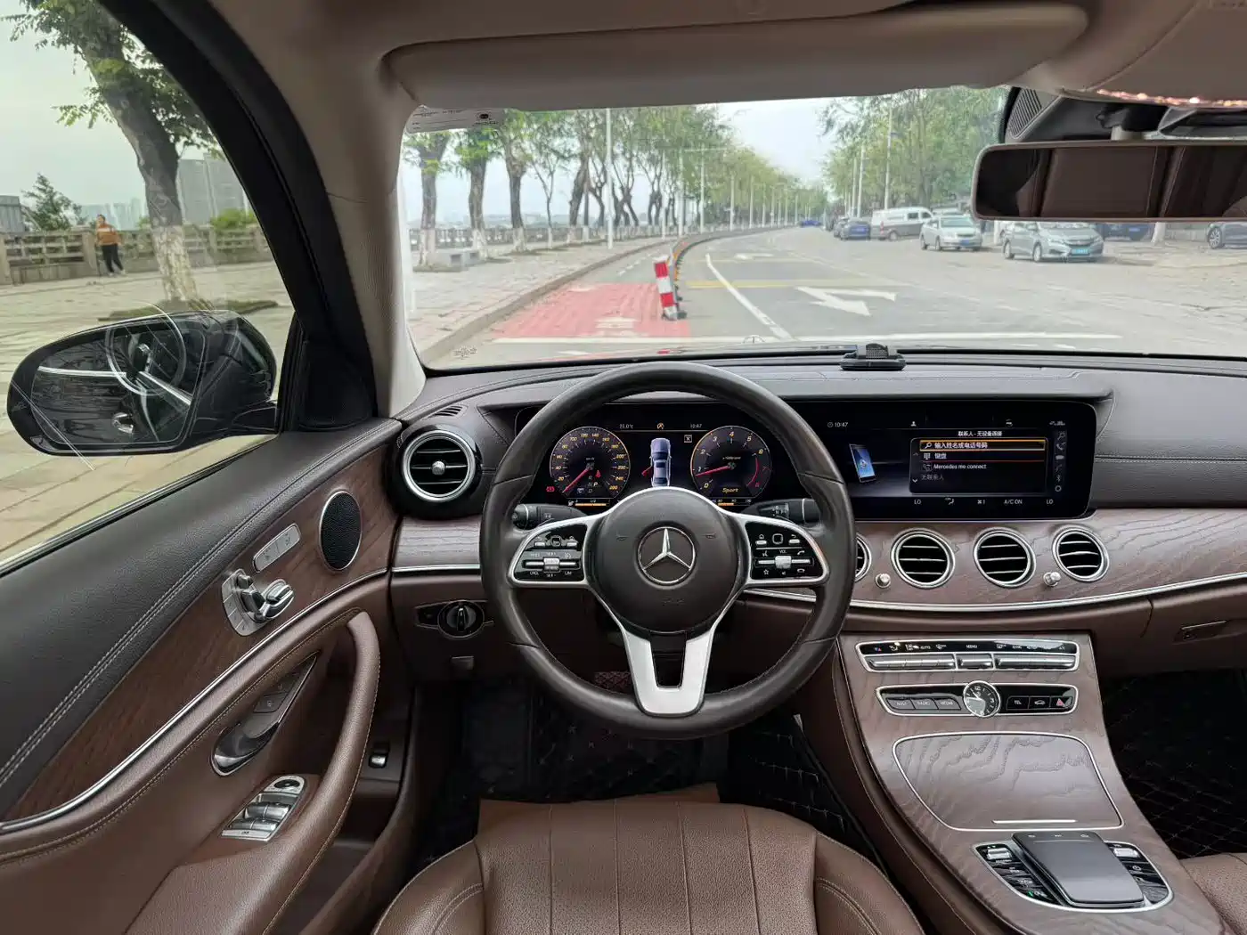 Mercedes-Benz E-Class 2019 E 300 L Fashion фото 4