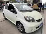 Photo 3 - BYD F0