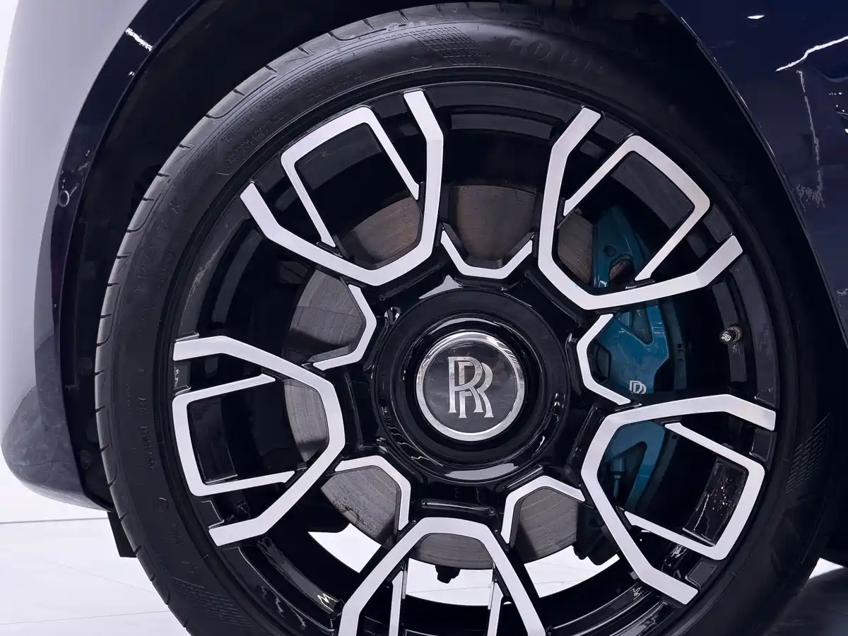 Фото 8 - Rolls-Royce Ghost