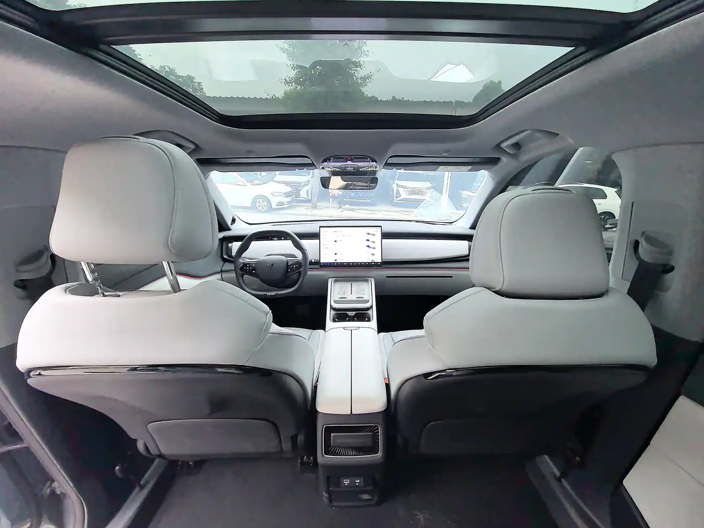 Voyah Auto Voyah Zhiyin 2024 Long Range Smart Edition фото 11
