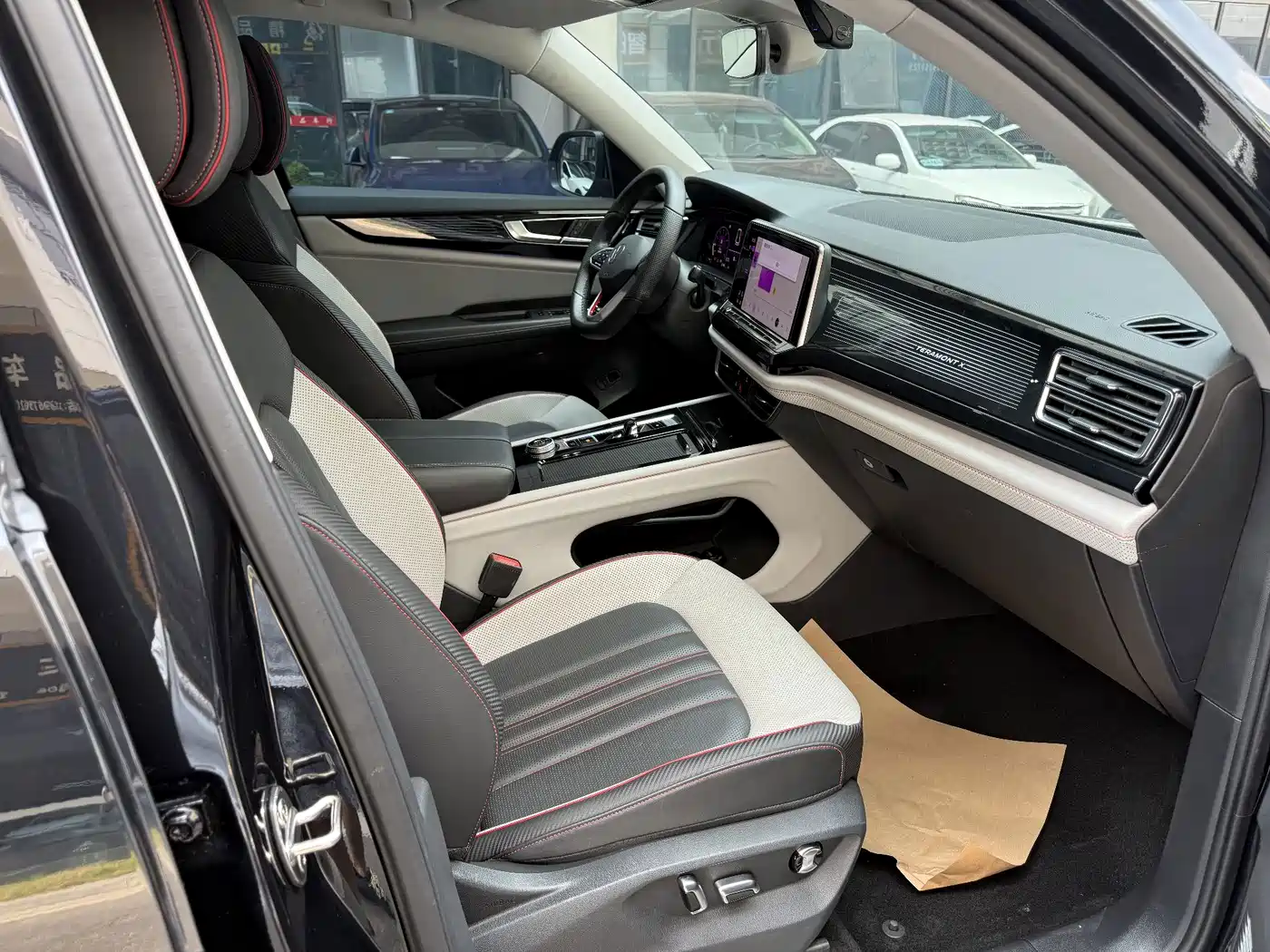 Volkswagen Teramont 2024 2024 Touareg X 380TSI 4WD Dragon Glory Edition