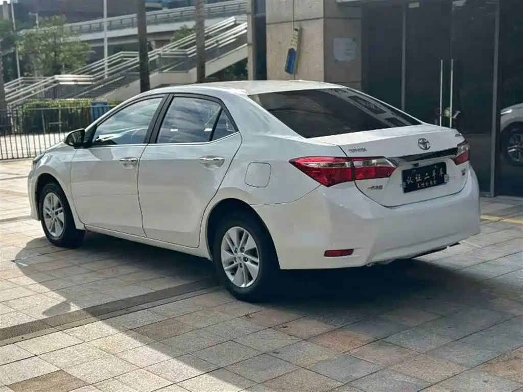 Toyota Corolla 2017 1.6L Manual GL фото 7