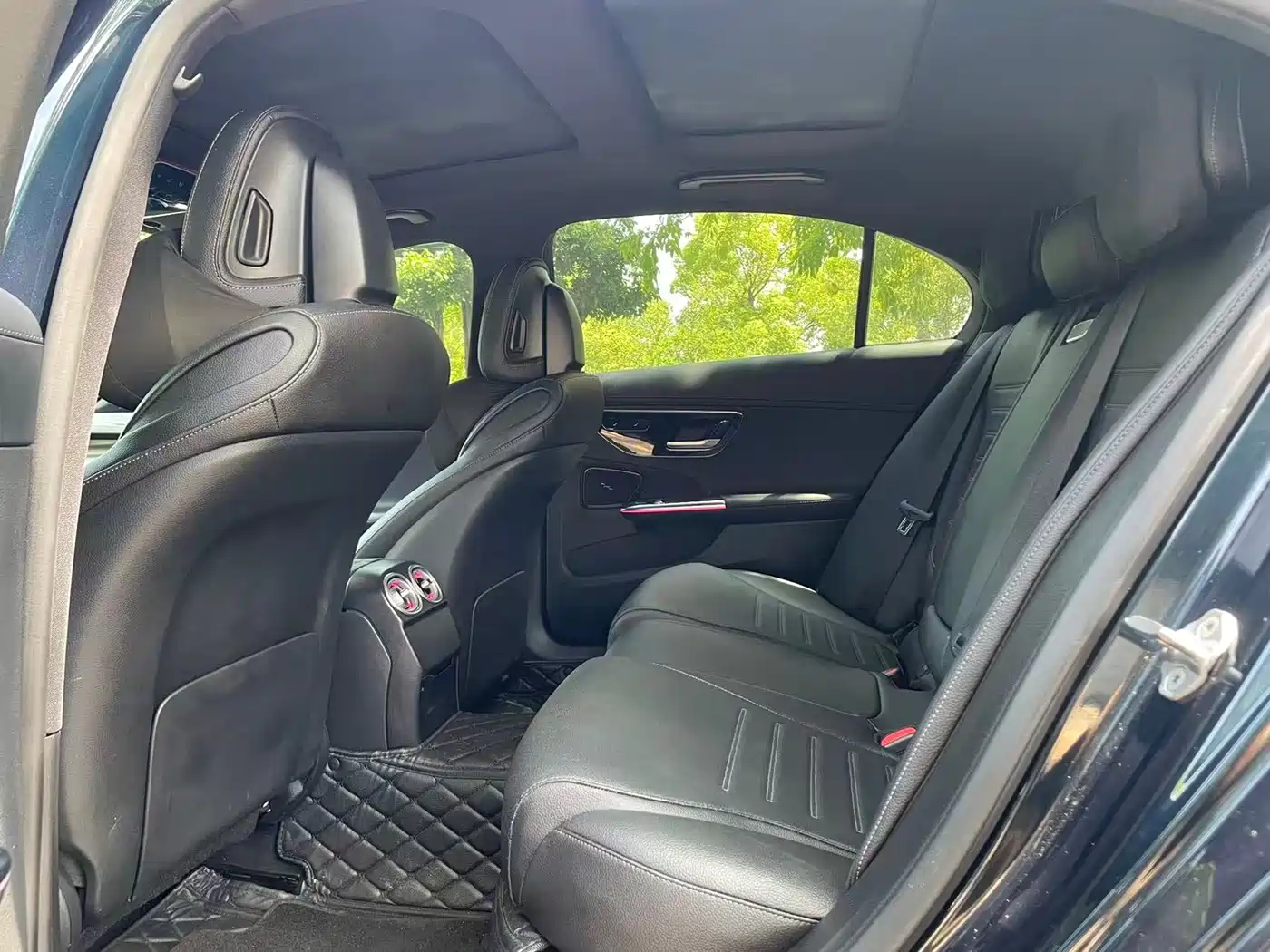 Mercedes-Benz C-Class 2022 C 260 L Sport Edition фото 12